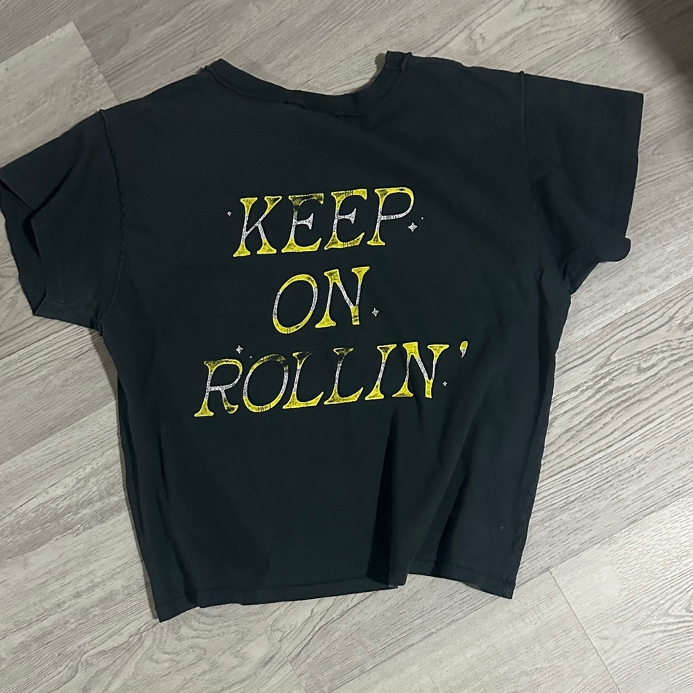 Daydreamer Black Tee with Yellow Graphic